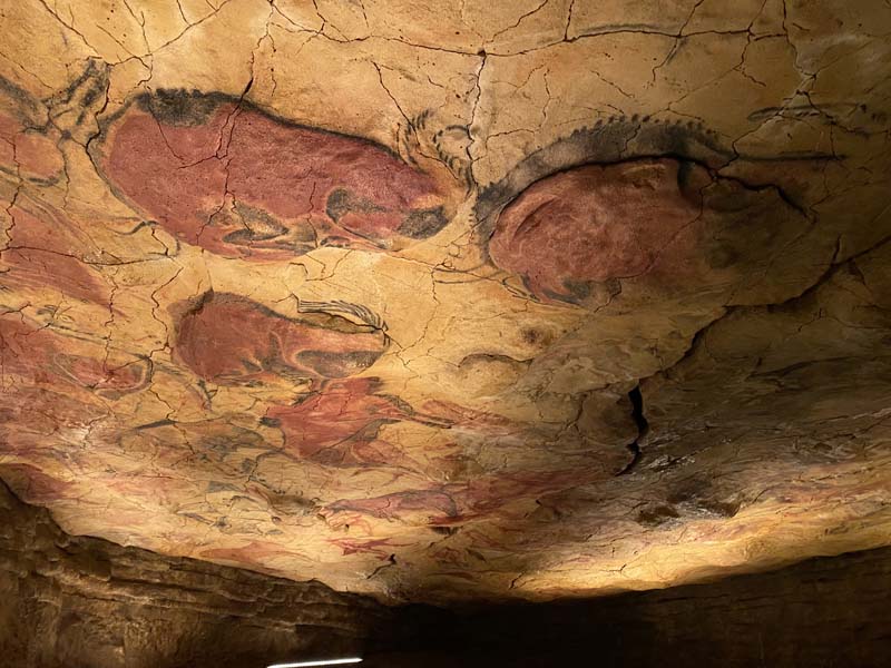 Il mito della creazione nelle grotte paleolitiche
